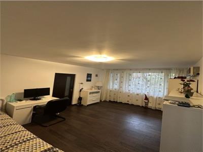 Apartament 2 camere de vanzare 1 Mai