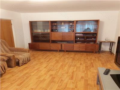 Vand Apartament 3 Camere Huedin