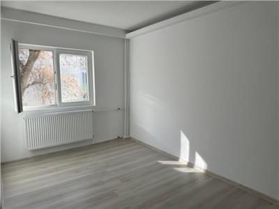 Vand Apartament 2 Camere