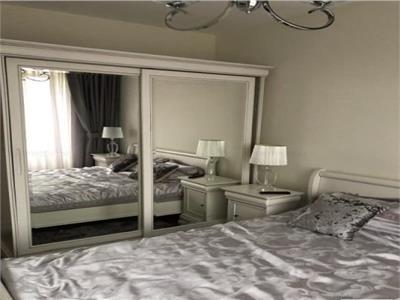 Apartament 3 camere de vanzare Vitan