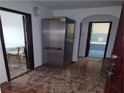 Vand Apartament 2 camere