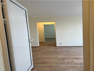 Apartament 2 camere de vanzare