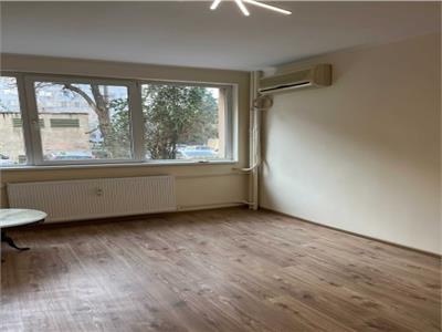 Apartament 2 camere de vanzare